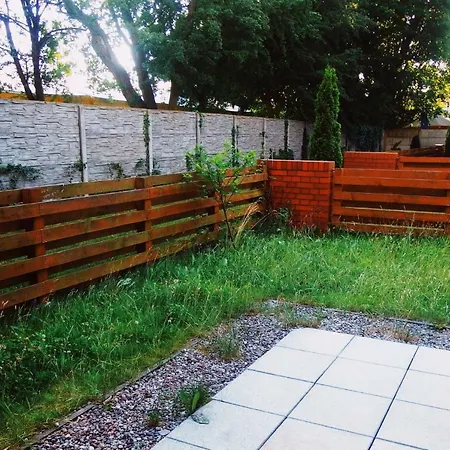 Apartmán Apartament Jantar Z Ogrodkiem *
