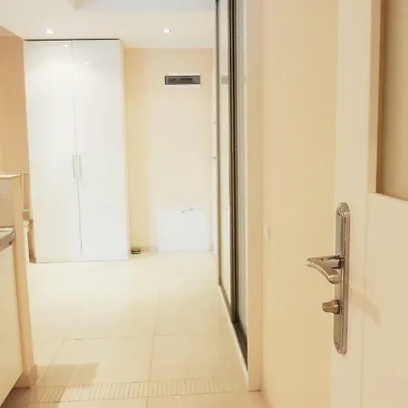 Apartament Jantar Z Ogrodkiem Apartmán Kolobřeh